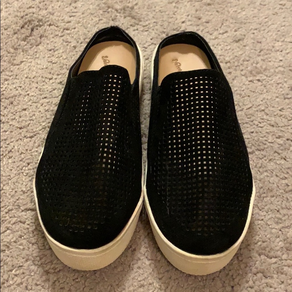 Women’s slip on